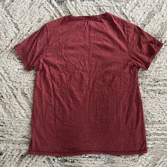 Mens Red Short Sleeve tshirt size Large - Picture 3 of 4